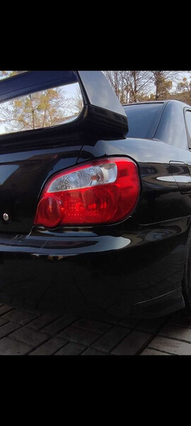 Правий заданий фонарь Subaru Impreza 2004 р.  2.0 л бензин Київ