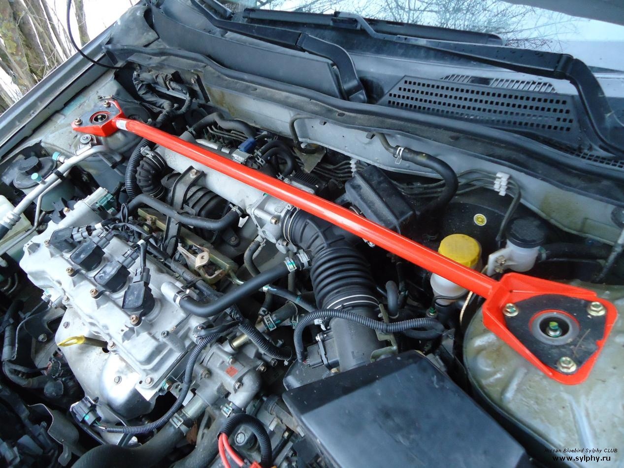 Распорка передних стоек Nissan Almera Classic  2008 1.6 Бензин Киев
